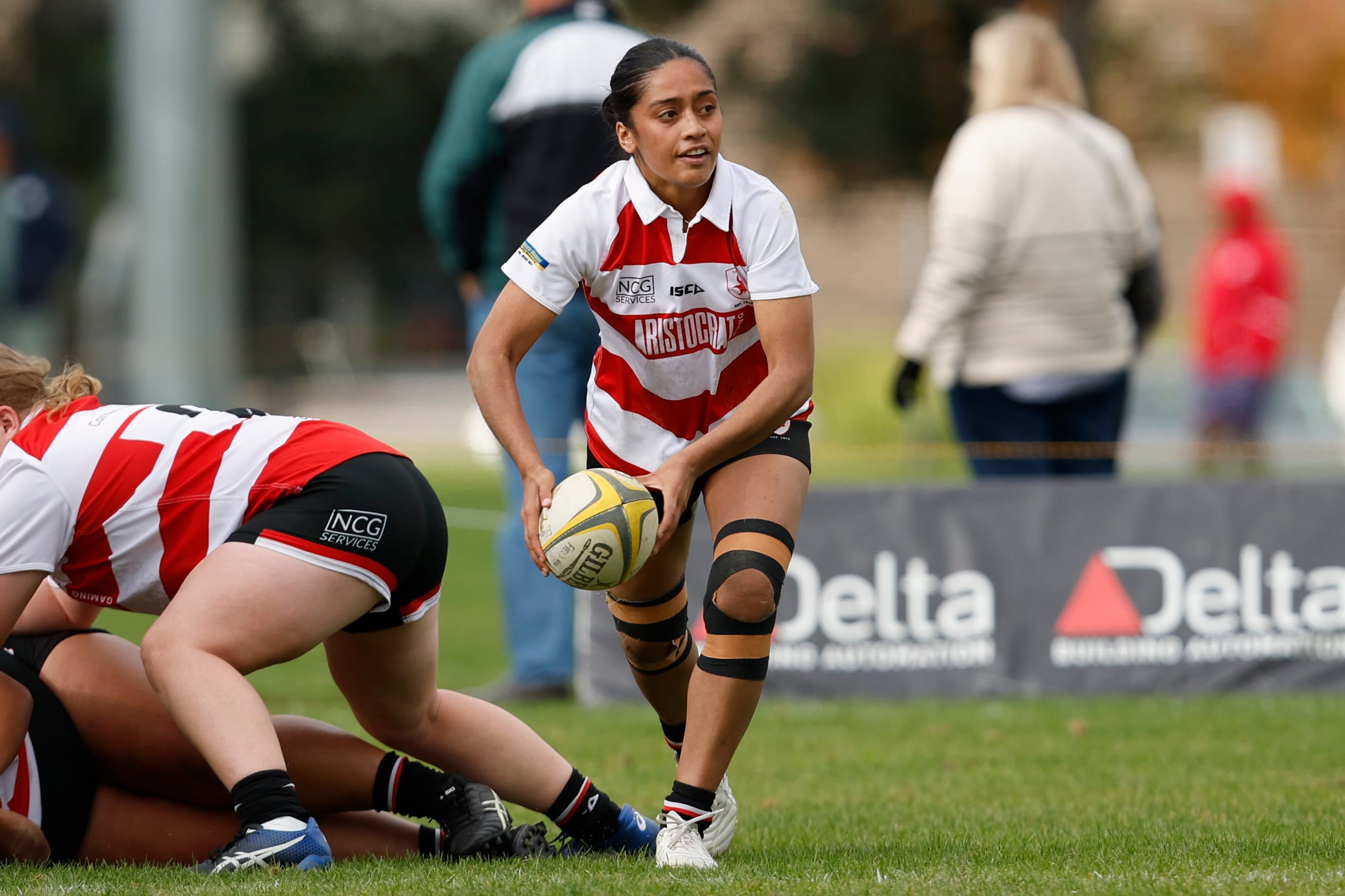 The Tuggeranong ViQueens in the Premier 15s competition, photo by Greg Collis - @cbrsportsphototgraphy.