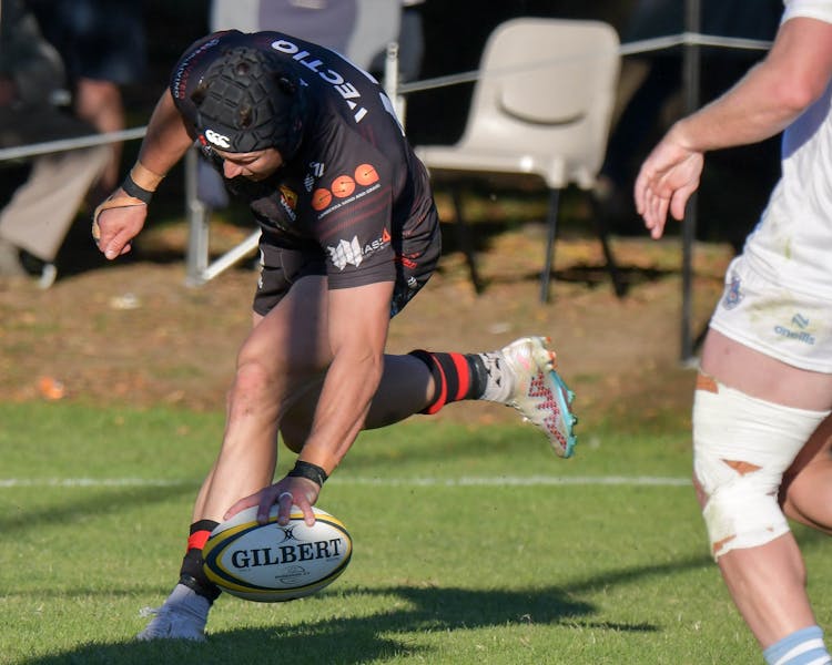 Gungahlin Eagles nabbing a try in their 55-19 win over the Queanbeyan Whites, photo by Jayzie photography.